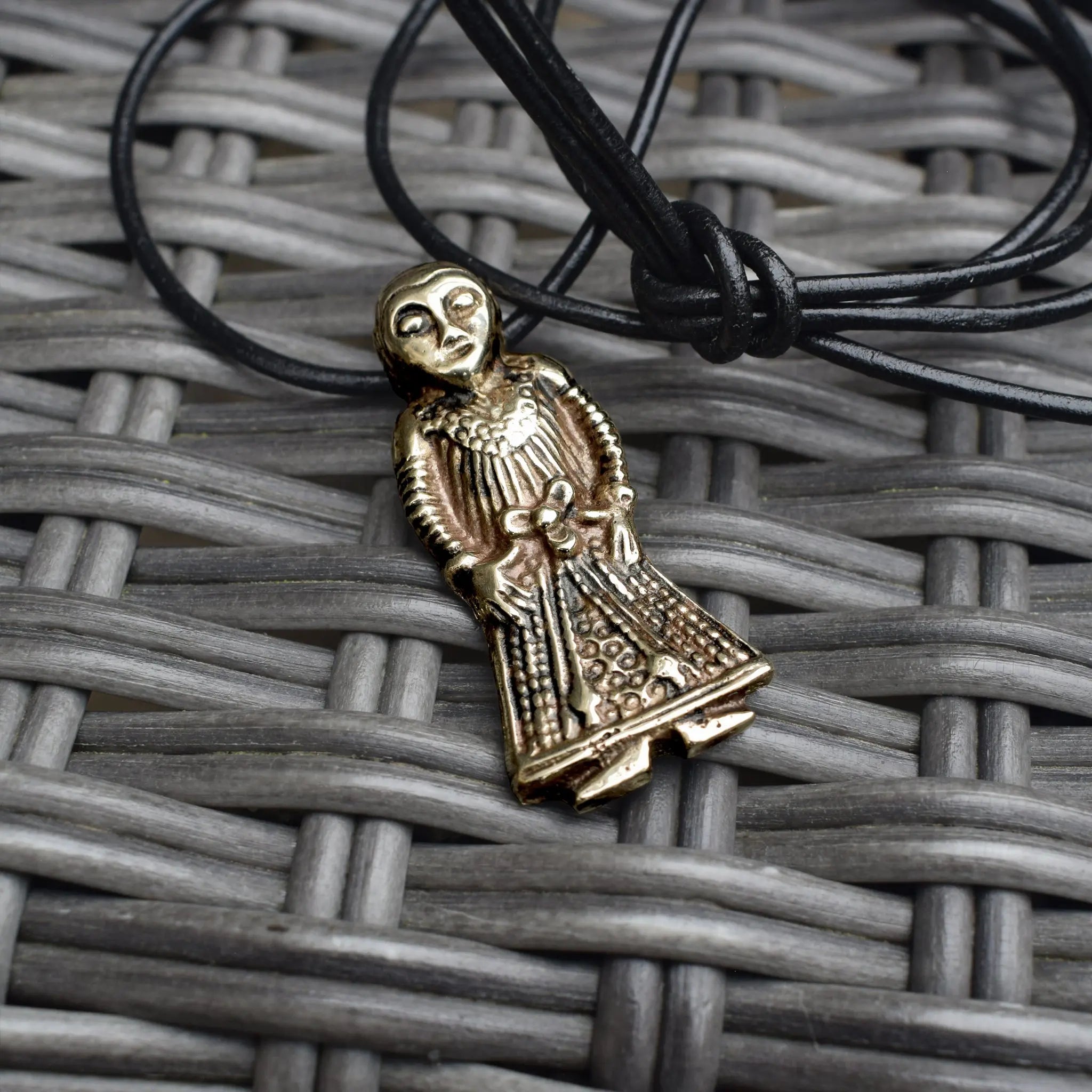 Large Bronze Viking Woman Pendant Replica from Revninge, Denmark on Leather Cord on Whicker