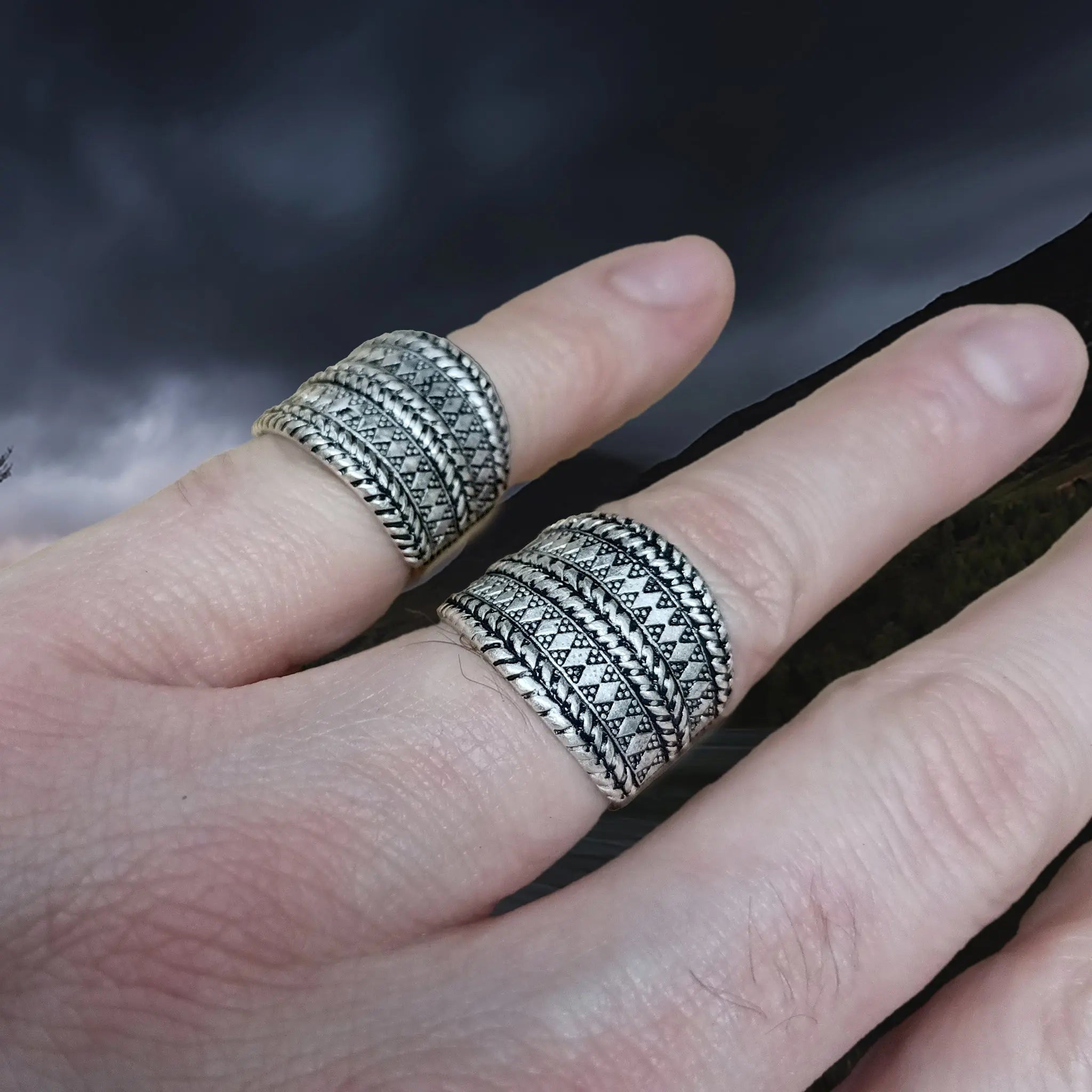 Silver Plated Replica Ring with Decorated Viking Design on Fingers