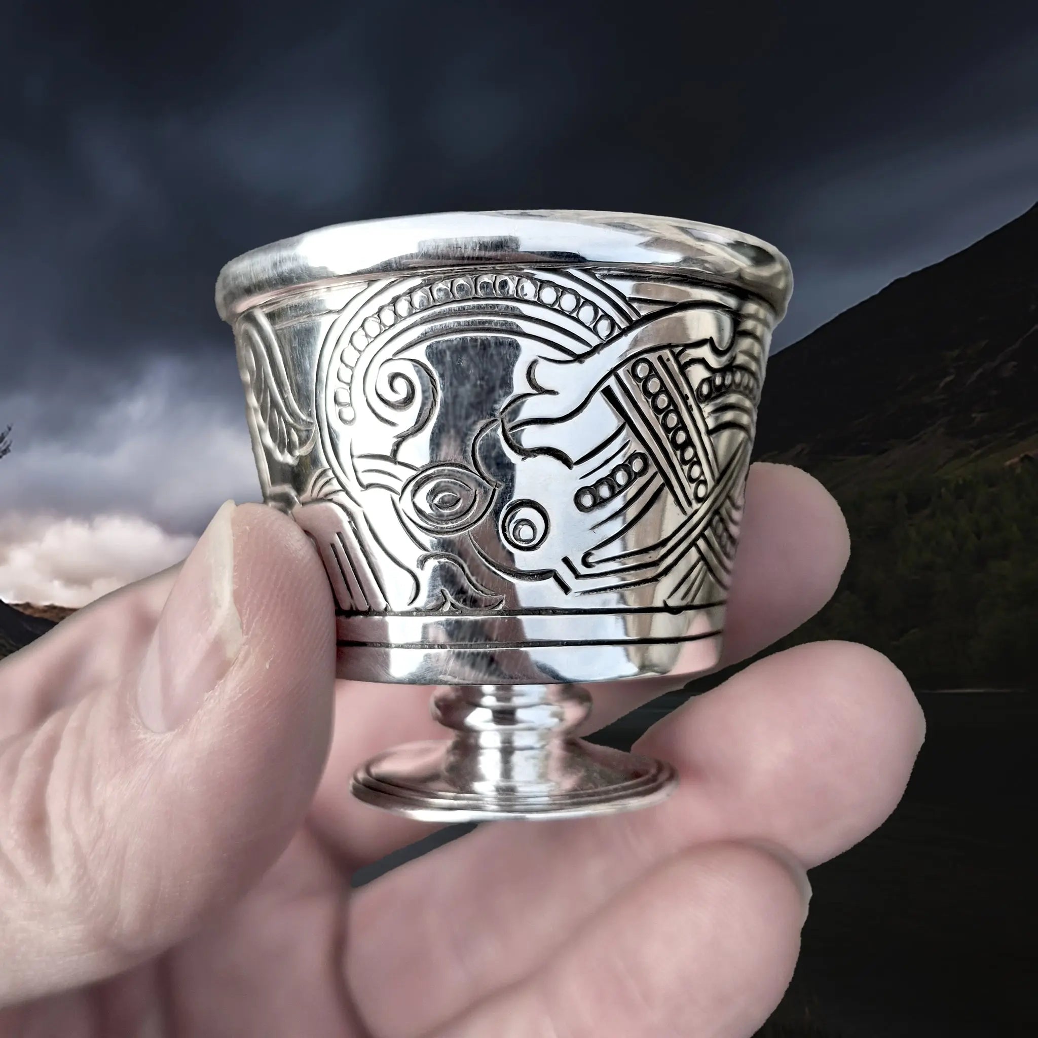 Solid Silver Handmade Jelling Cup Viking Replica with Gold Plated Interior in Fingers
